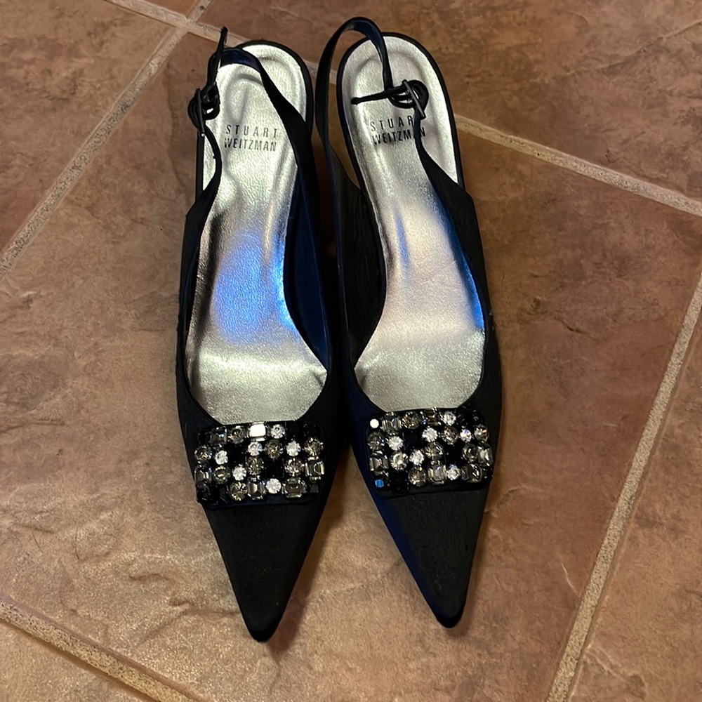 Stuart Weizman satin sling back with black & gray rhinestones.  Size 8 1/2